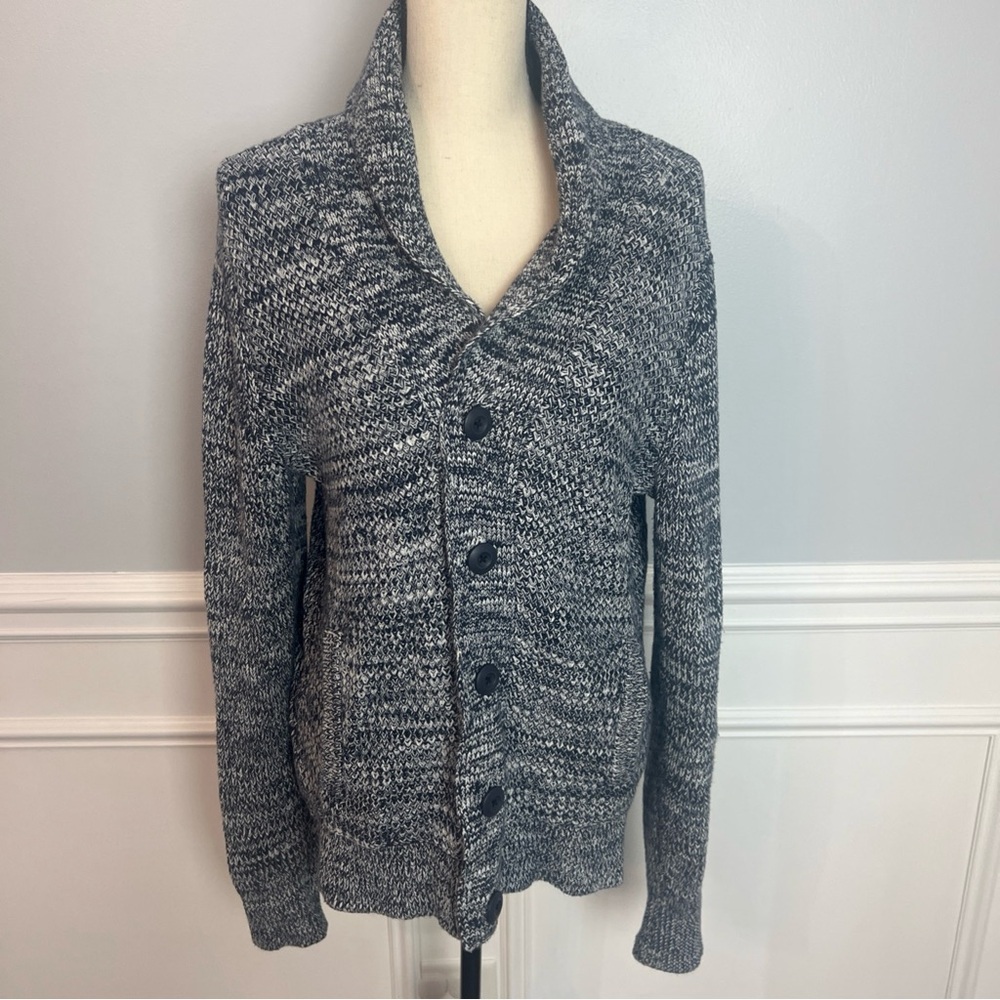 Express Women’s Oversized Chunky Cardigan Sweater With Pockets Size Medium
